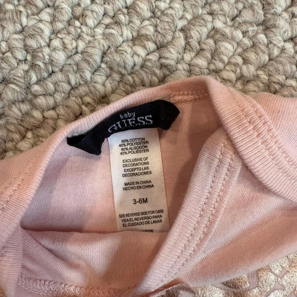 Guess Girls Outfit‎ Set Size 3-6 Months